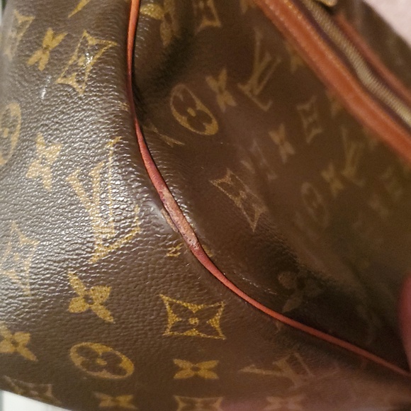 Louis Vuitton Paris Brown Monogram "Cite Gm" X-Large handbag - Picture 14 of 15